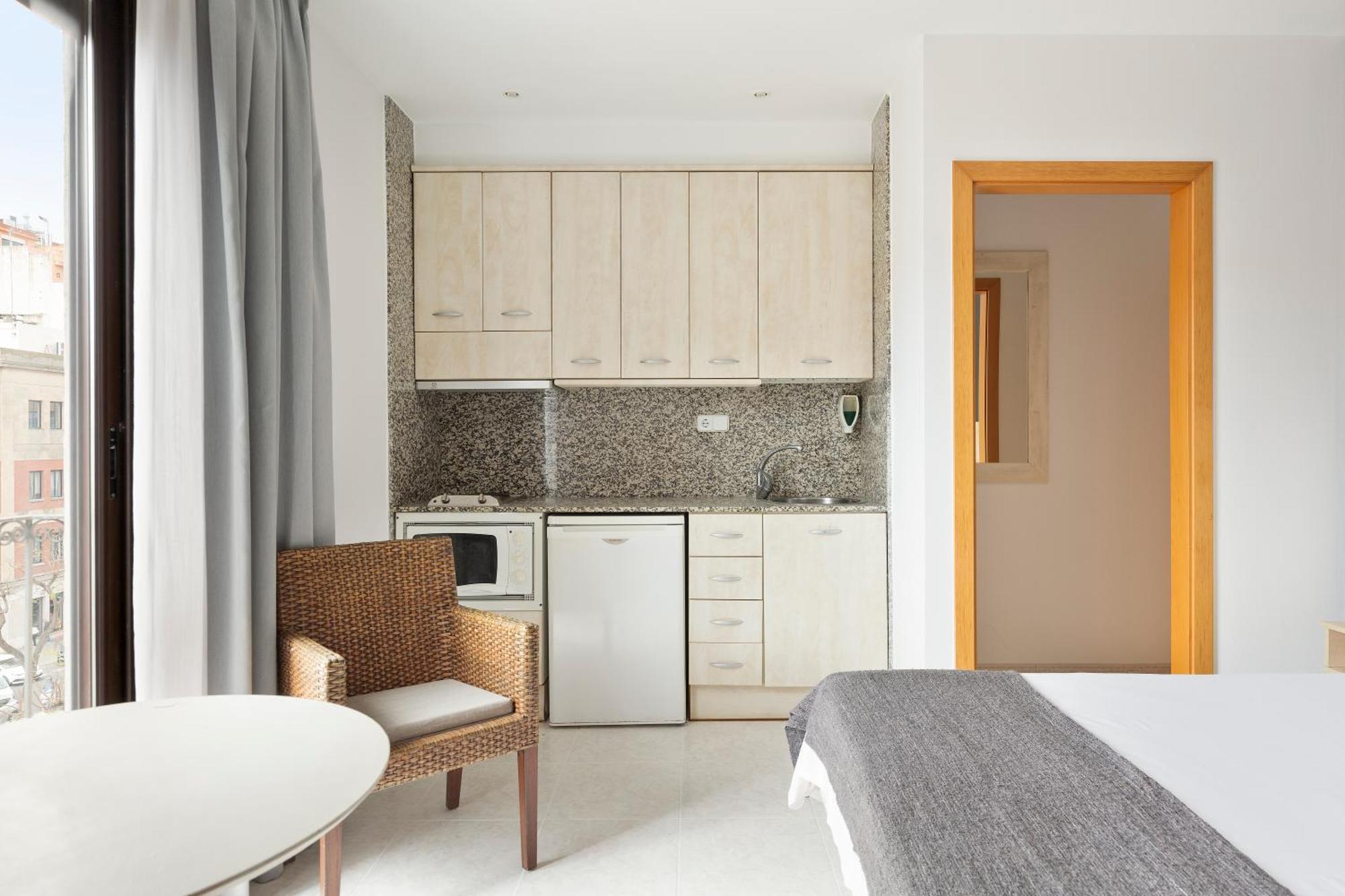 Andreas Apartments Тарагона Екстериор снимка